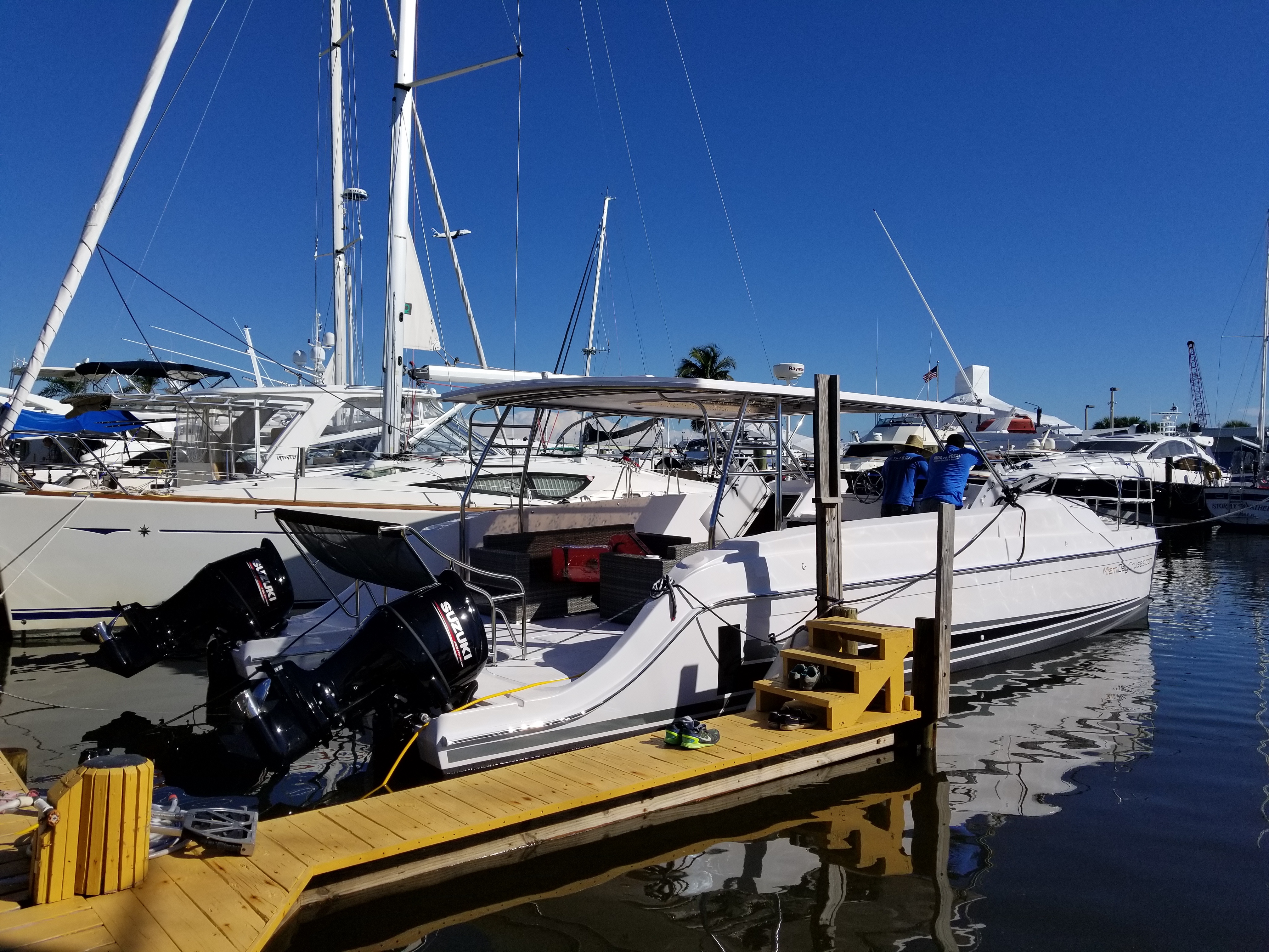 Used Power Catamaran for Sale 2018 Freestyle 399 Power Additional Information