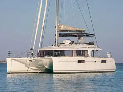 Used Sail Catamaran for sale 2017 Lagoon 560