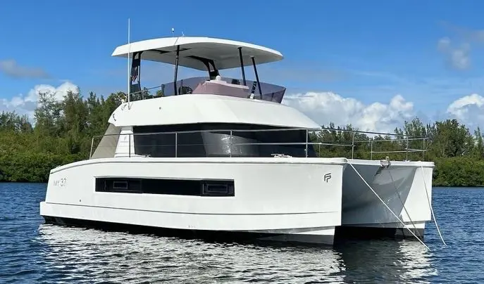 Sold Catamaran 2018 FOUNTAINE PAJOT FP MY 37