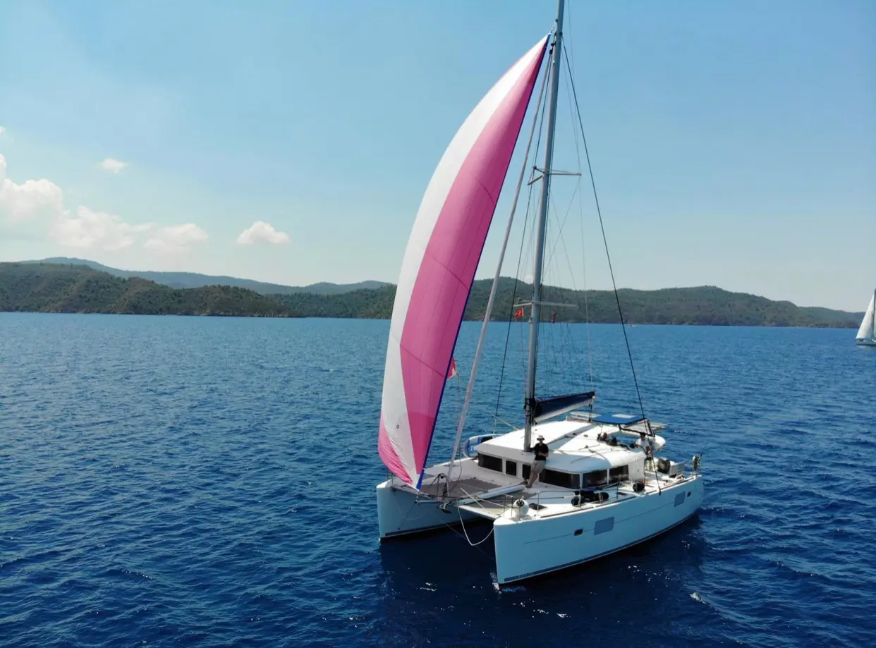 Used Sail Catamaran for Sale 2010 Lagoon 400 Additional Information