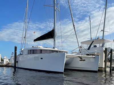 Used Sail Catamaran for sale 2018 Lagoon 450 F Used Sail Catamaran for sale 2018 Lagoon 450 F