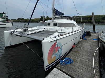 Sold Catamaran 2004 Lagoon 380 Sold Catamaran 2004 Lagoon 380